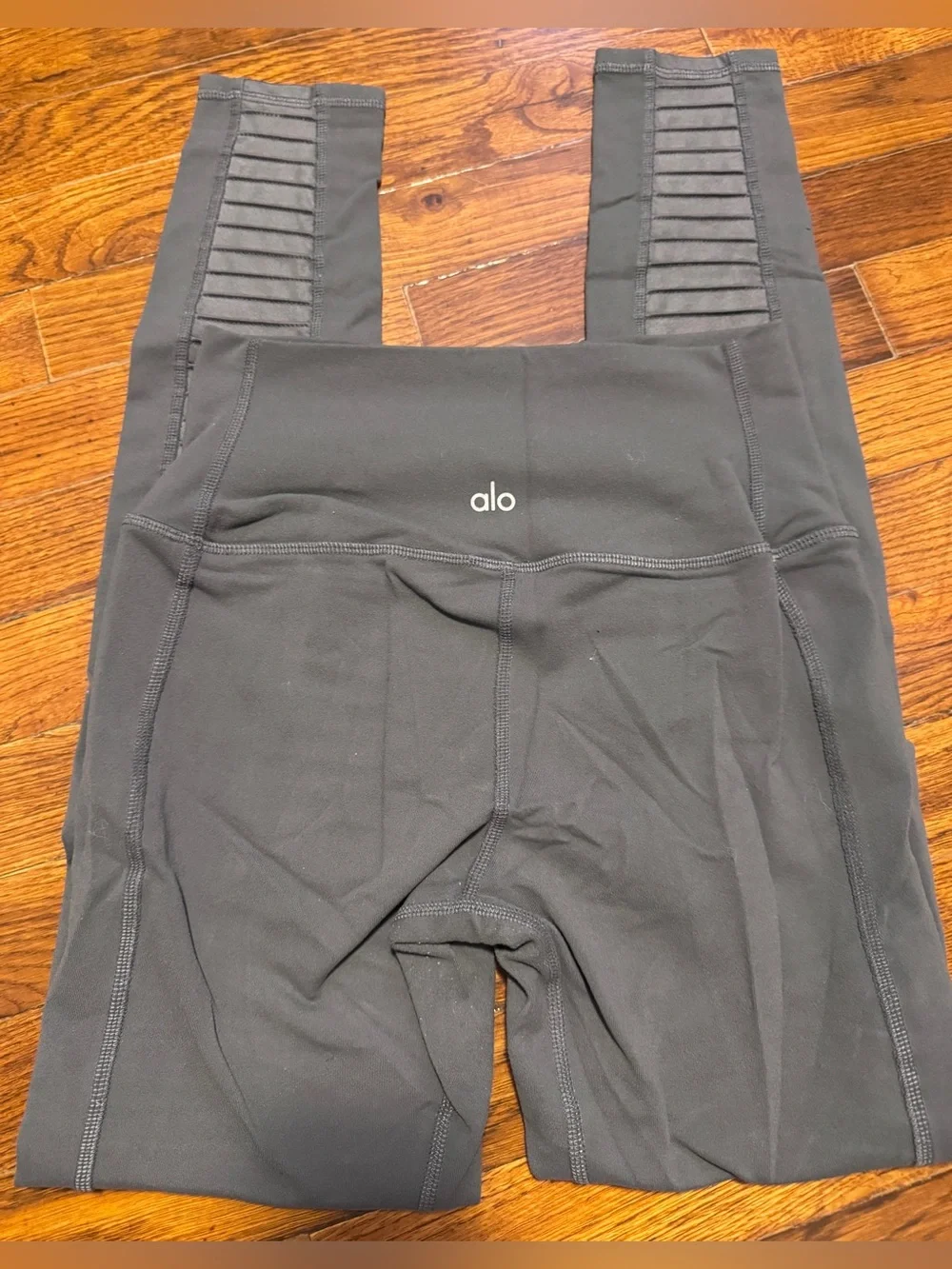 Alo Yoga High Waist Moto Leggings